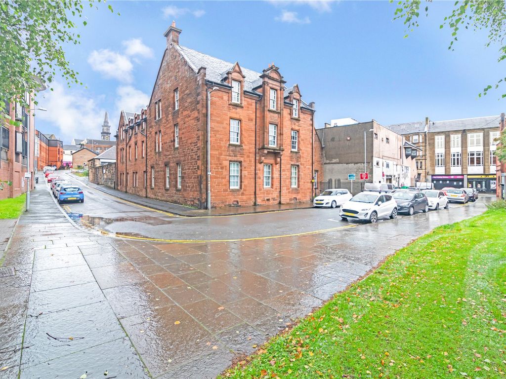 2 bed flat for sale in Weighhouse Close, Paisley, Renfrewshire PA1, £120,000