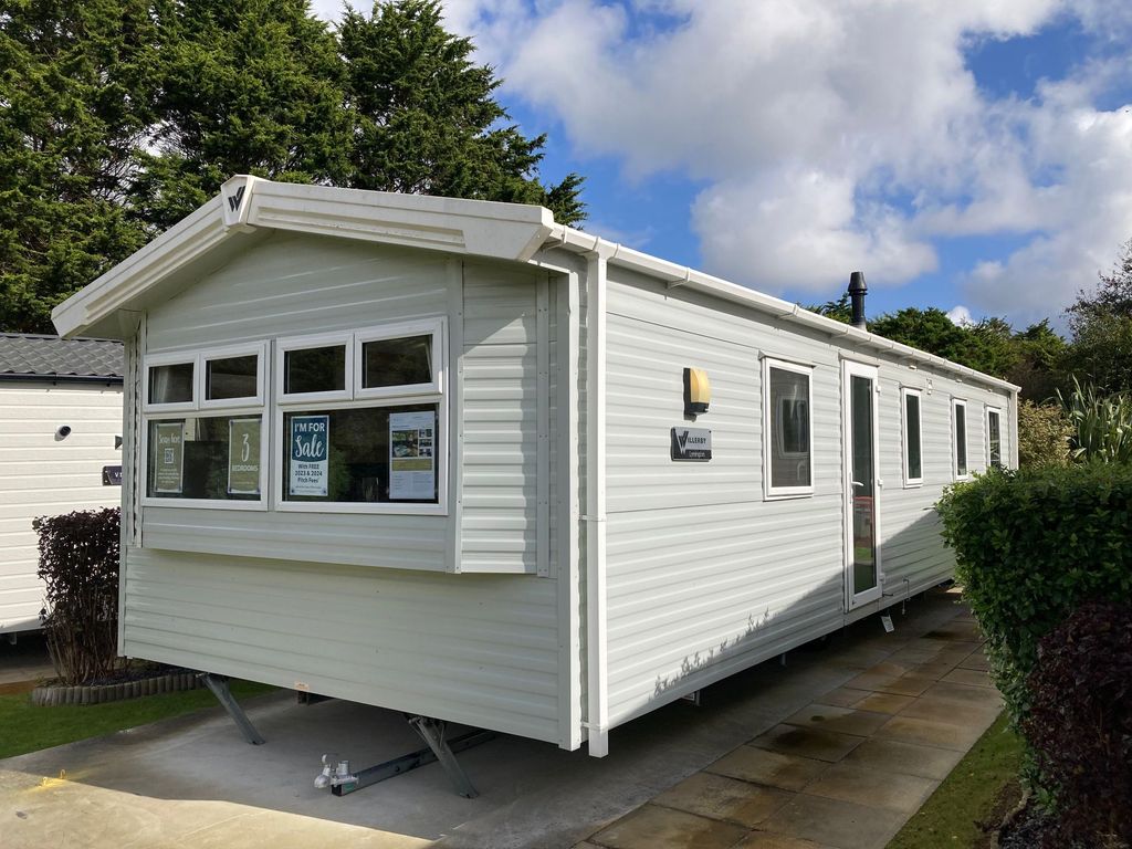 3 bed lodge for sale in Willerby Lymington, Oyster Bay Holiday Homes Park, Halt Road, Goonhavern, Truro TR4, £44,995