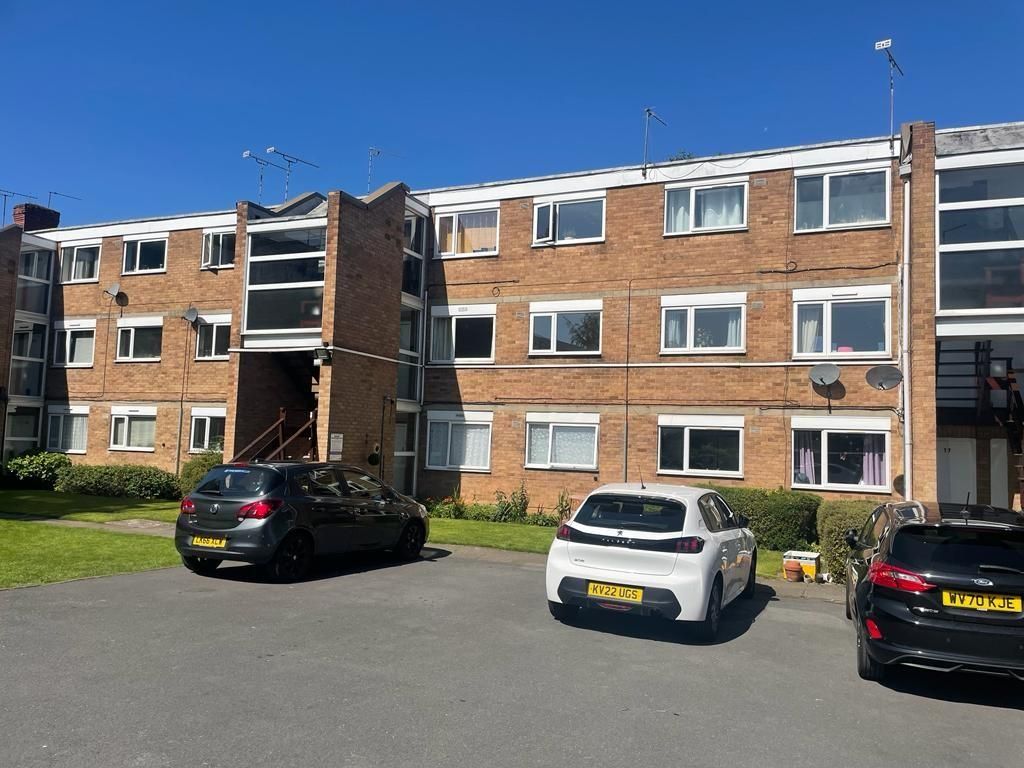 2 bed flat for sale in Albany Court, Brunswick Road, Earlsdon, Coventry CV1, £110,000