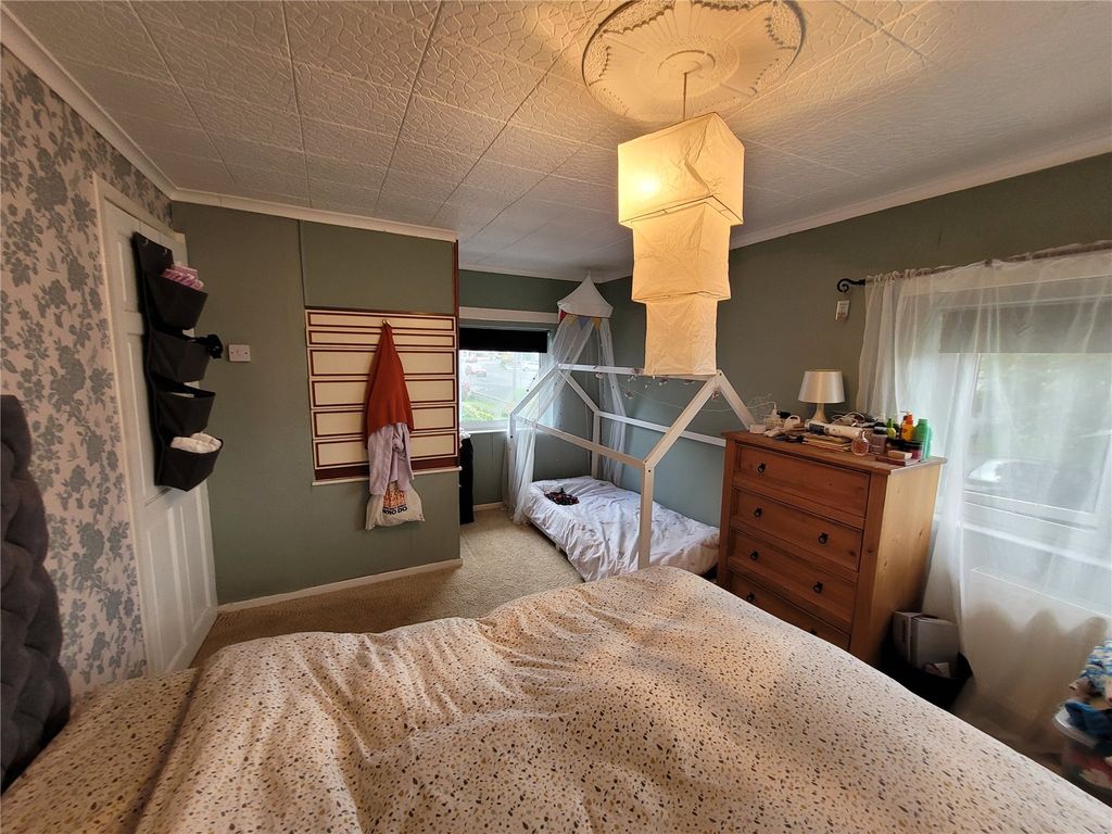2 bed end terrace house for sale in Cae Mur, Caernarfon, Gwynedd LL55, £160,000