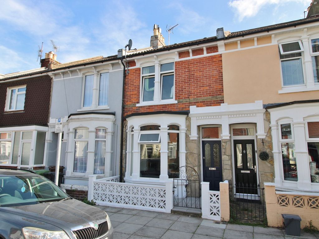 3 bed terraced house for sale in Alverstone Road, Southsea PO4, £270,000