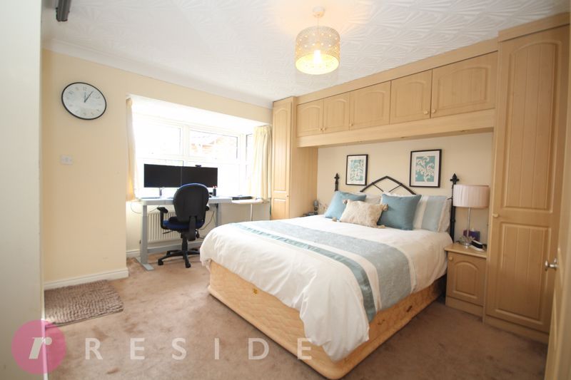 4 bed detached house for sale in Lower Beechwood, Rochdale OL11, £325,000