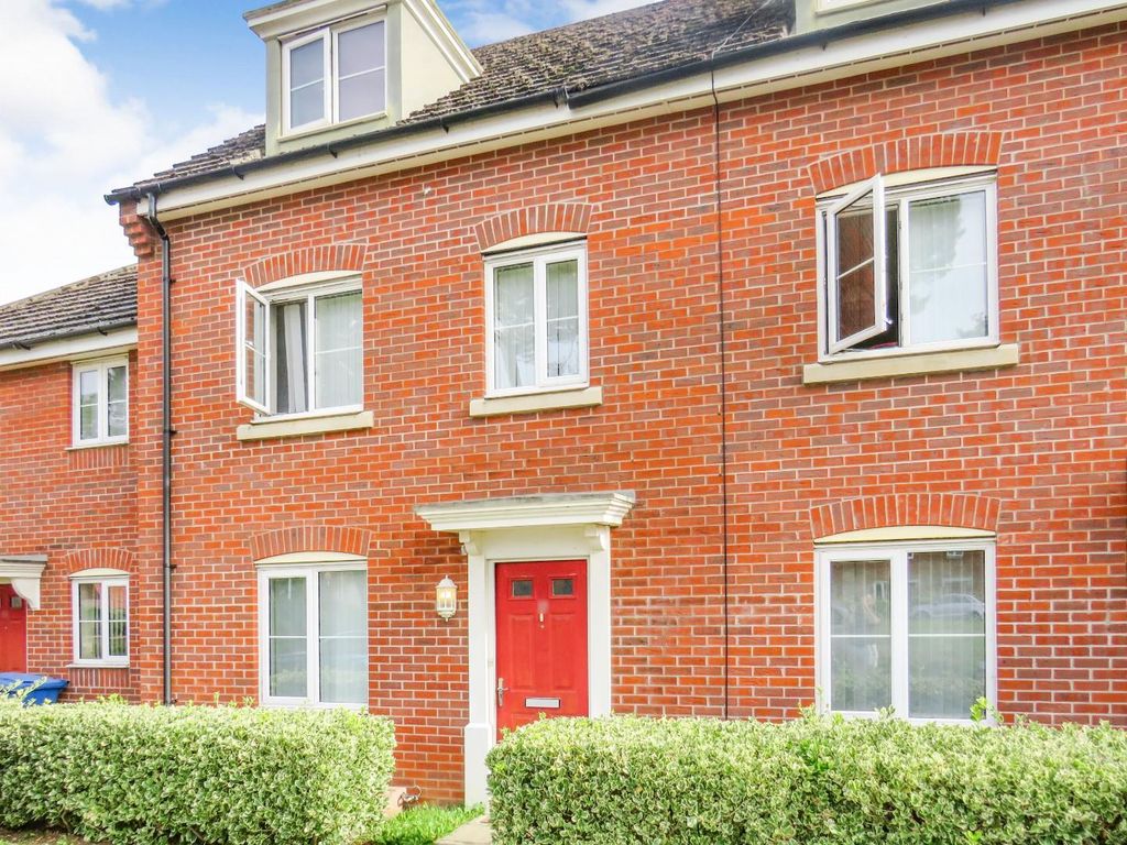 3 bed terraced house for sale in Beech Drive, Red Lodge, Bury St. Edmunds IP28, £240,000