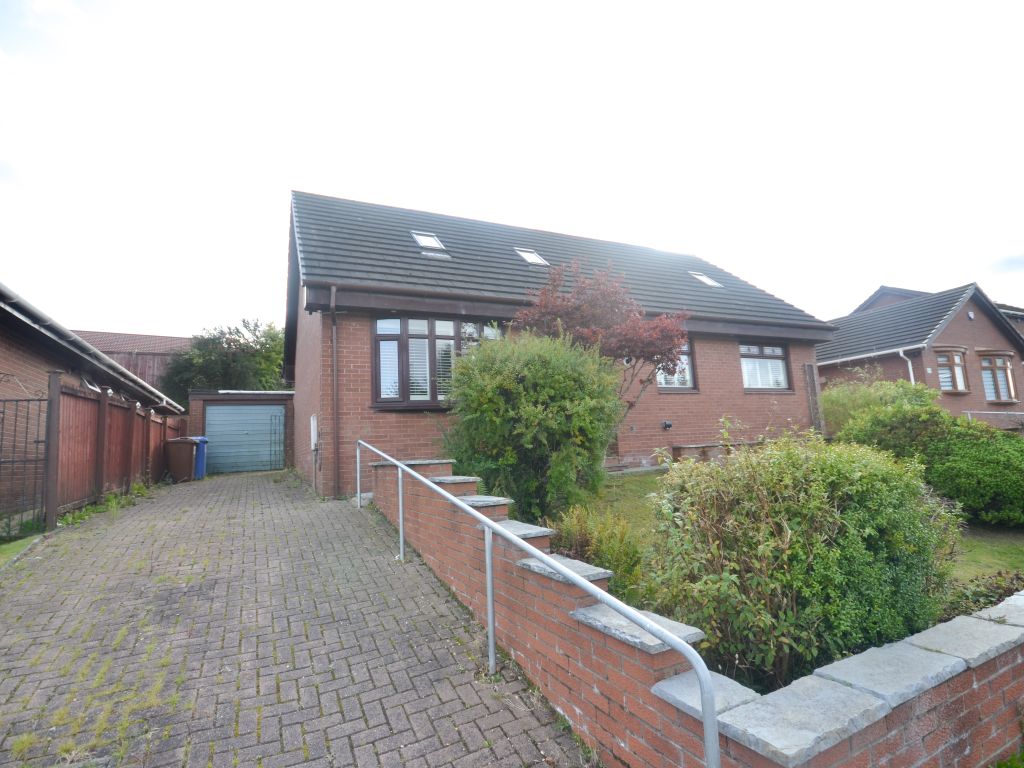 3 bed detached house for sale in Mossbank Drive, Glasgow G33, £265,000