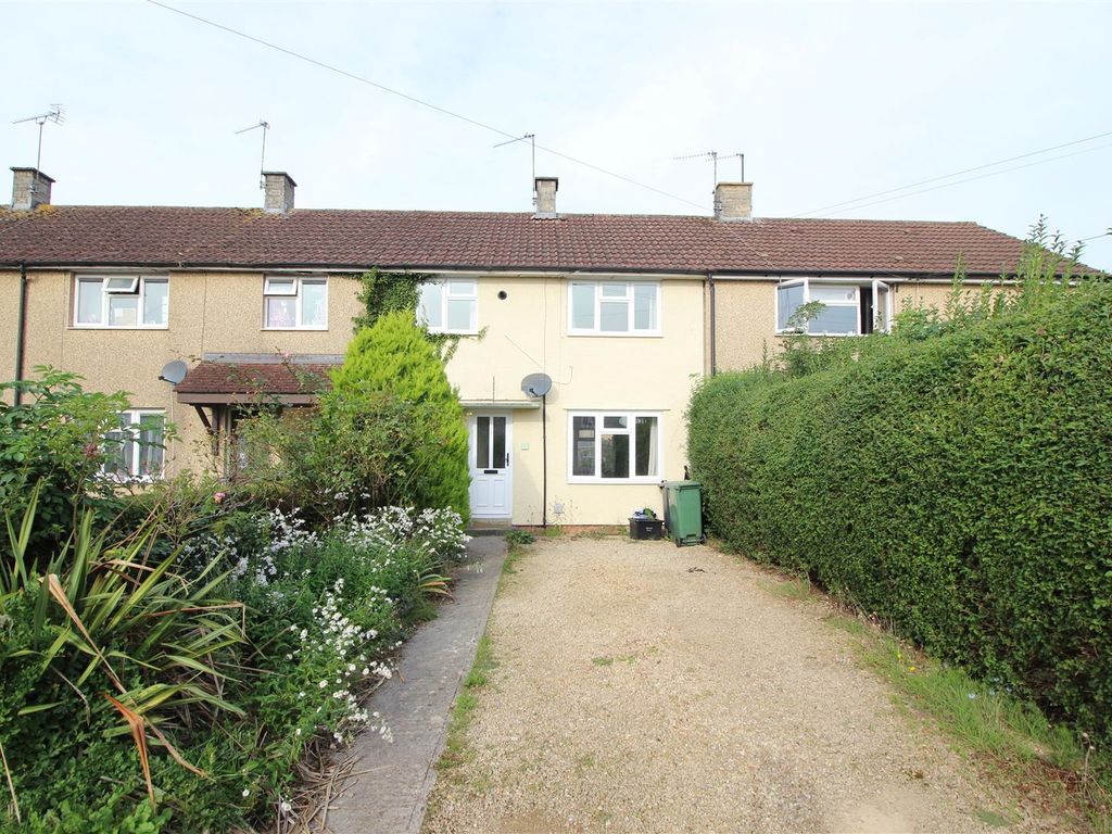 3 bed terraced house for sale in The Battens, Chippenham SN14, £240,000