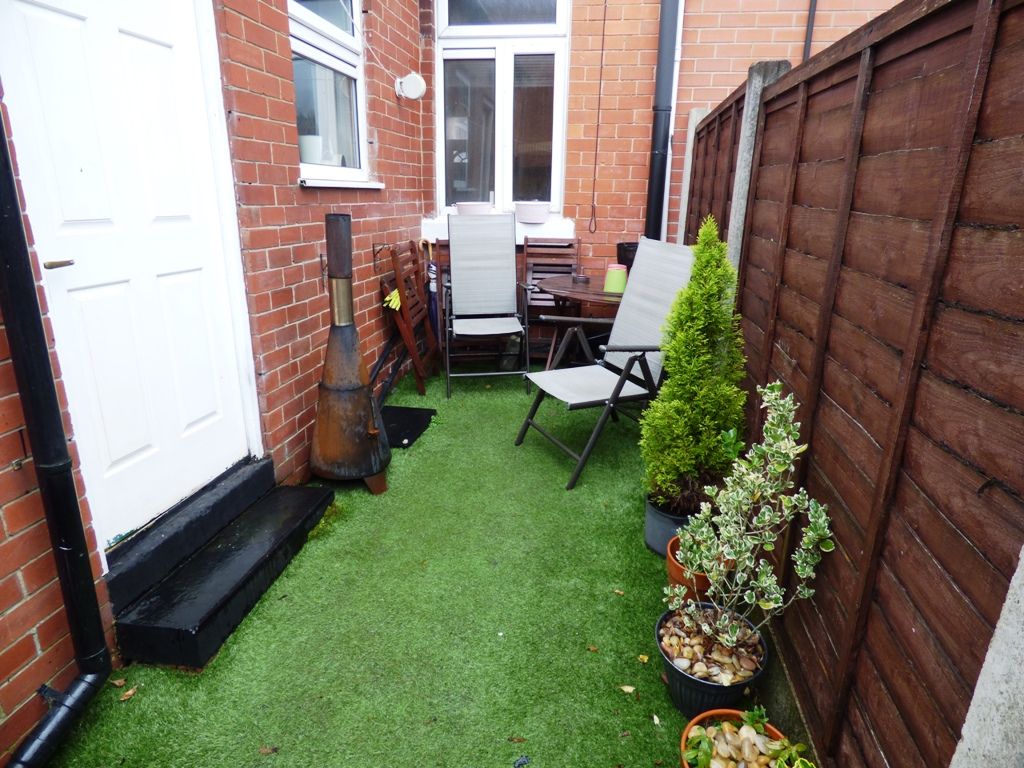 2 bed terraced house for sale in Bride Street, Halliwell, Bolton BL1, £115,000