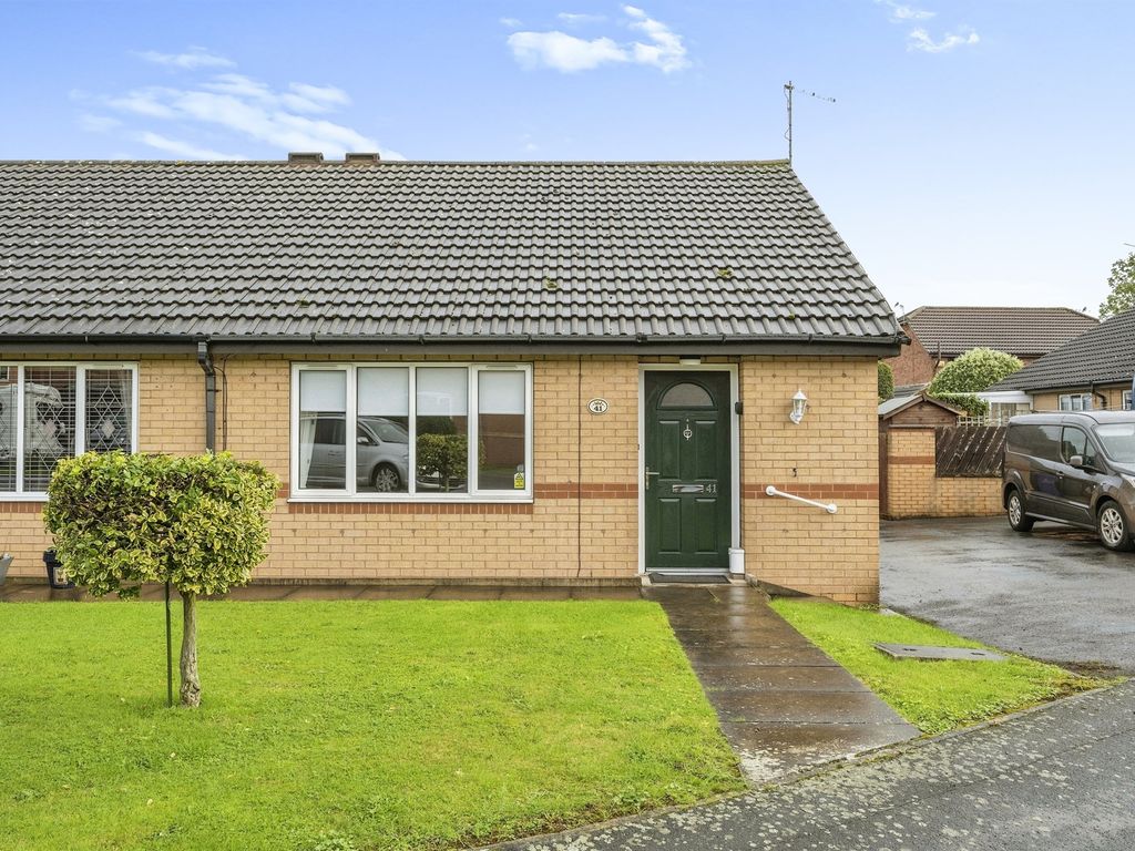 2 bed semi-detached bungalow for sale in Ferndale View, Cusworth, Doncaster DN5, £84,000