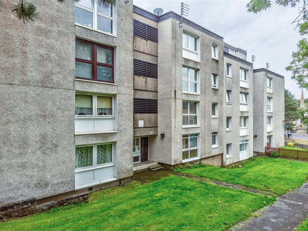 2 bed flat for sale in Atholl Street, Lochee, Dundee DD2, £65,000