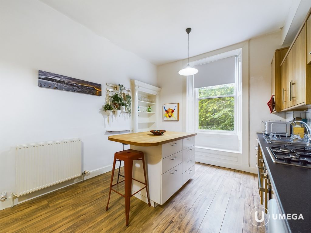 2 bed flat for sale in Tarvit Street, Tollcross, Edinburgh EH3, £243,900