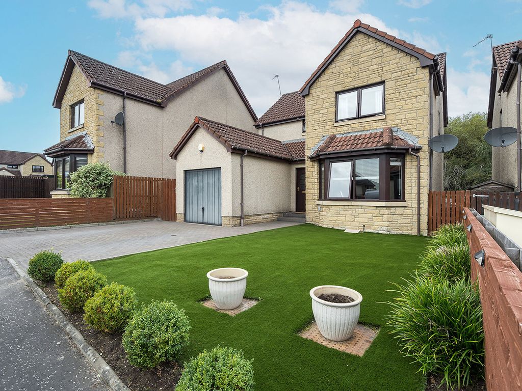 3 bed detached house for sale in Deanburn Gardens, Seafield EH47, £285,000