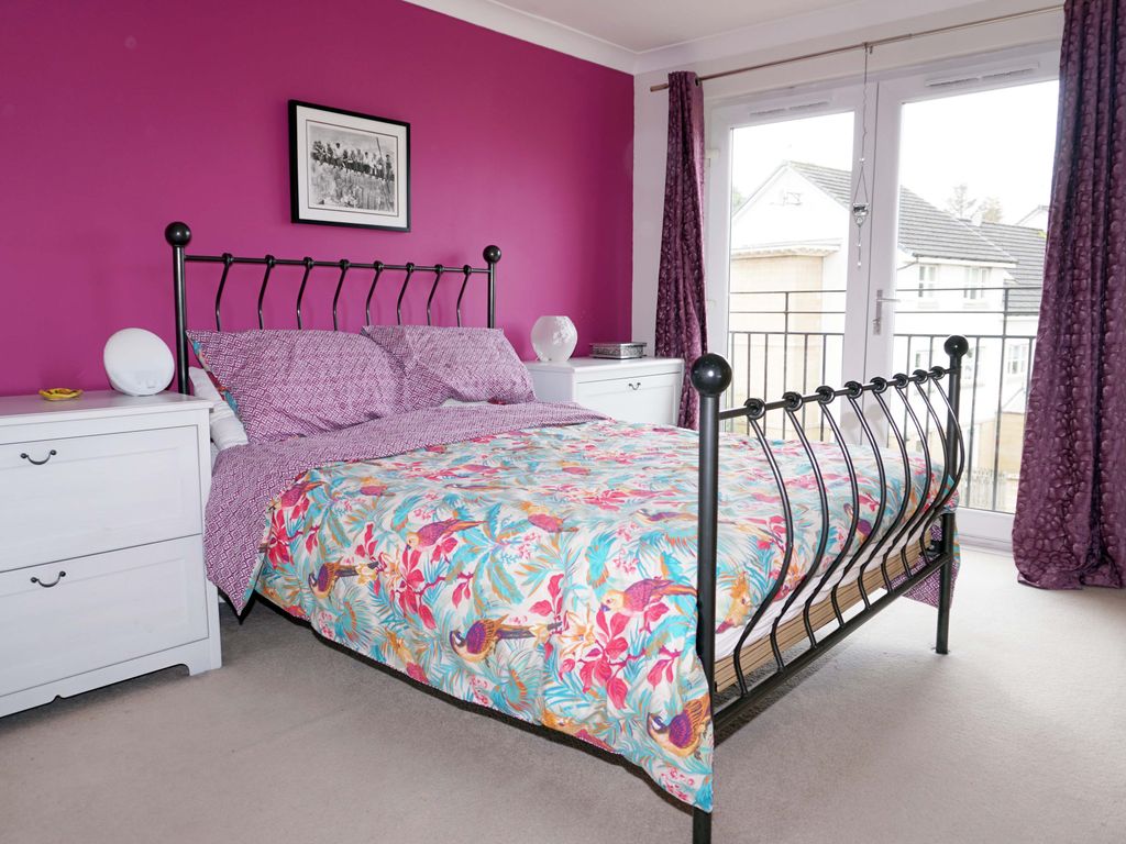 4 bed town house for sale in Gullion Park, East Mains, East Kilbride G74, £270,000