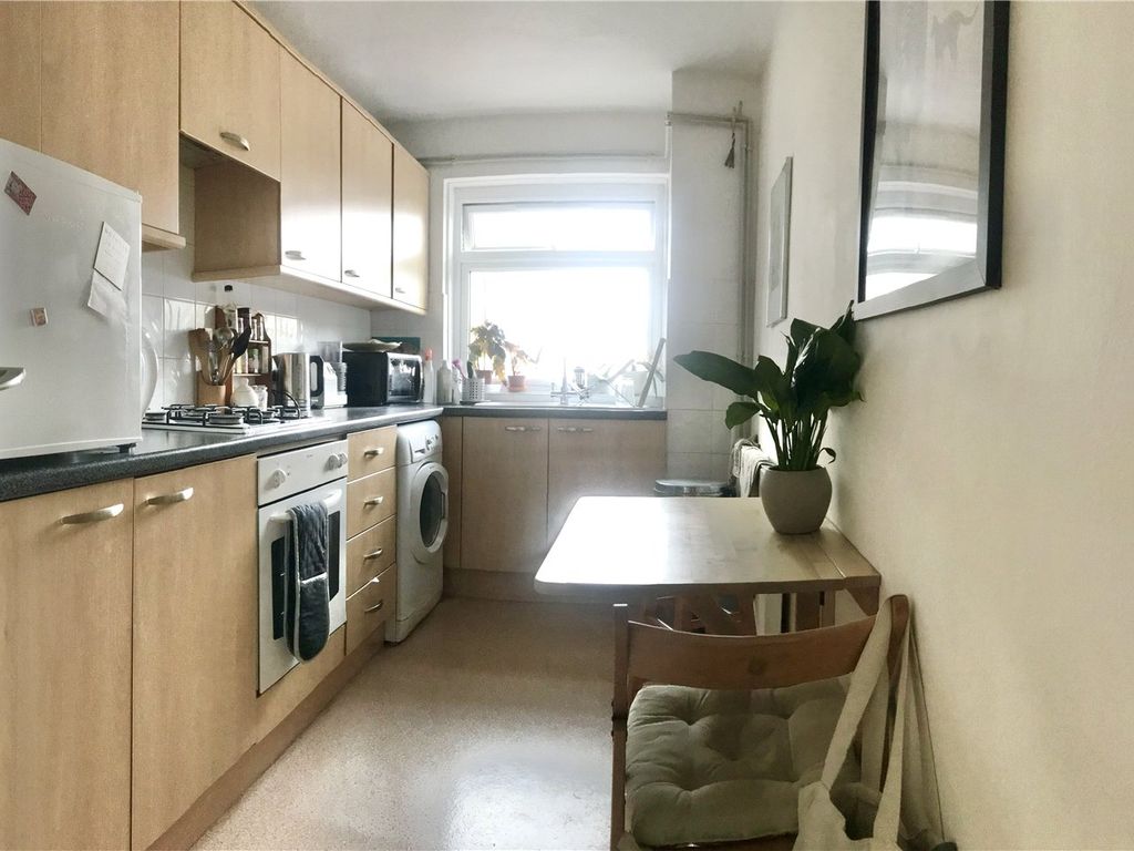1 bed flat for sale in Davigdor Road, Hove, East Sussex BN3, £230,000