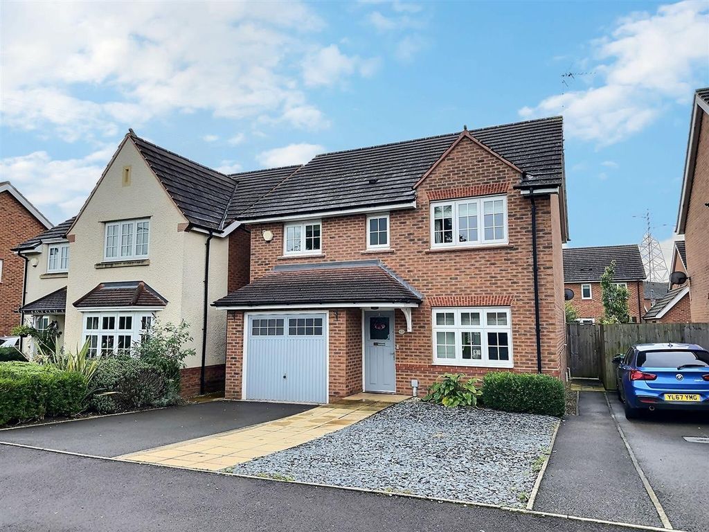 4 bed detached house for sale in Reed Drive, Stafford ST16, £325,000