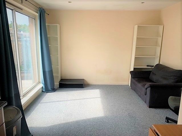 1 bed flat for sale in Cowane Street, Stirling FK8, £85,000
