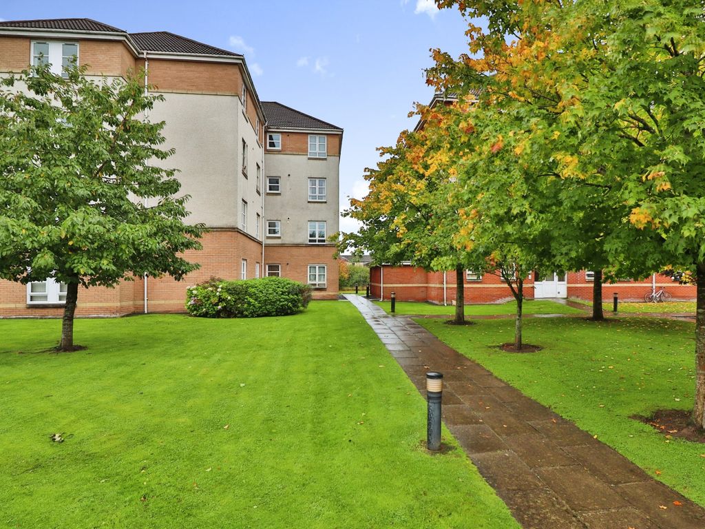 2 bed flat for sale in 5 Old Castle Gardens, Glasgow G44, £159,995