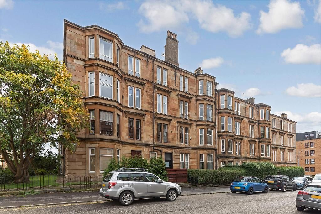1 bed flat for sale in Armadale Street, Dennistoun, Glasgow G31, £154,950