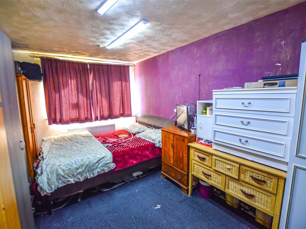 3 bed terraced house for sale in Berkeley Road, Yardley, Birmingham B25, £210,000