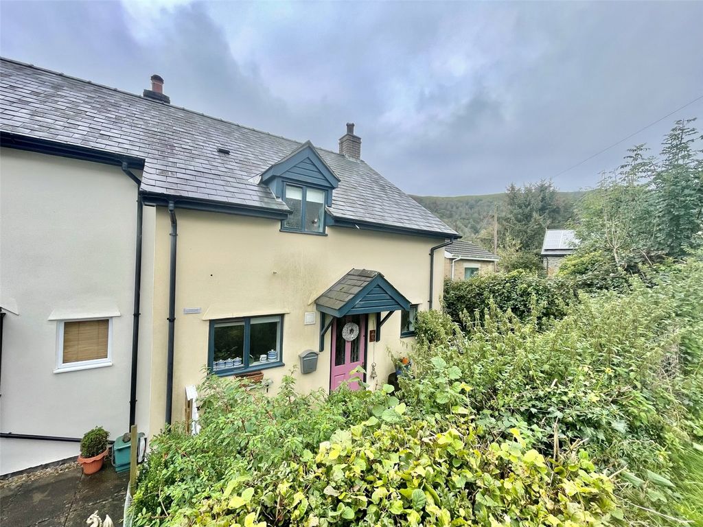 2 bed end terrace house for sale in Abercegir, Machynlleth, Powys SY20, £175,000