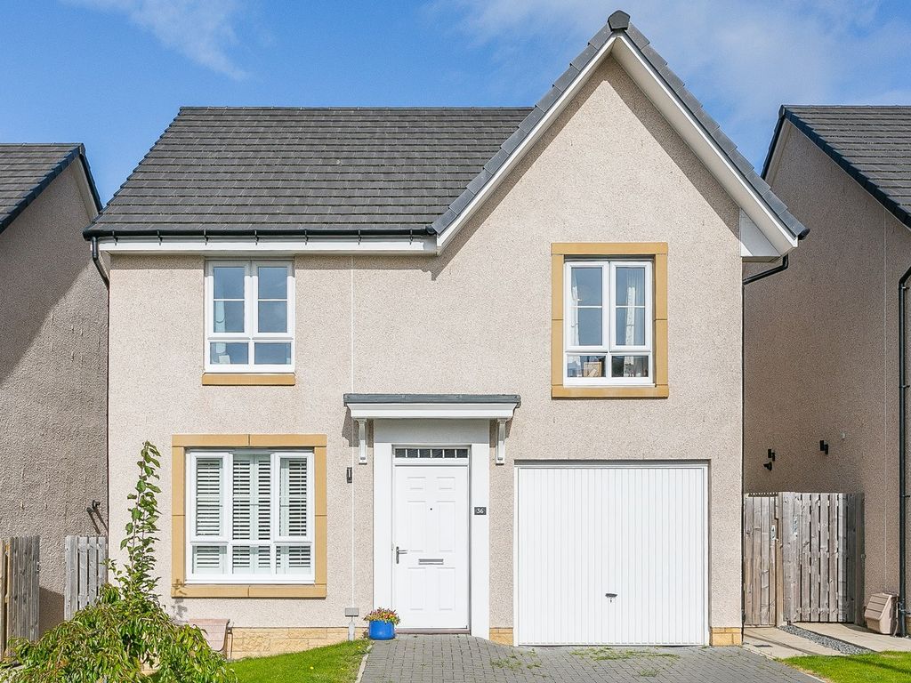 4 bed detached house for sale in Ryndale Drive, Dalkeith EH22, £320,000