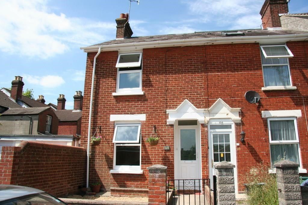 2 bed terraced house for sale in St Marks Road, Salisbury SP1, £238,000
