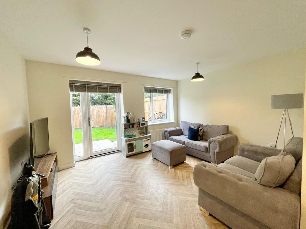 2 bed semi-detached house for sale in Green Acres Close, Solihull B92, £137,500