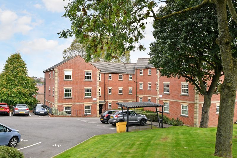 2 bed flat for sale in Kirkby View, Gleadless, Sheffield S12, £120,000