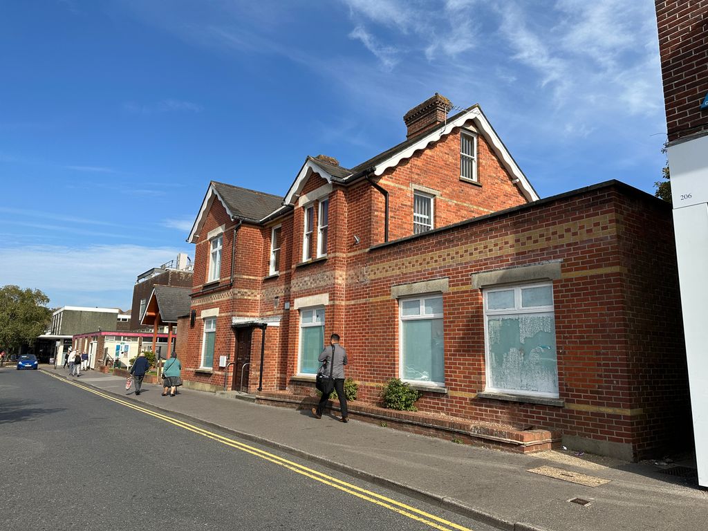 Retail premises for sale in Lower Blandford Road, Broadstone BH18, £775,000