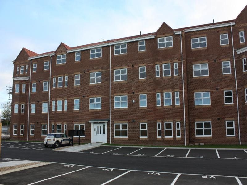 2 bed flat for sale in Lingwood Court, Thornaby, Stockton-On-Tees, Durham TS17, £65,000