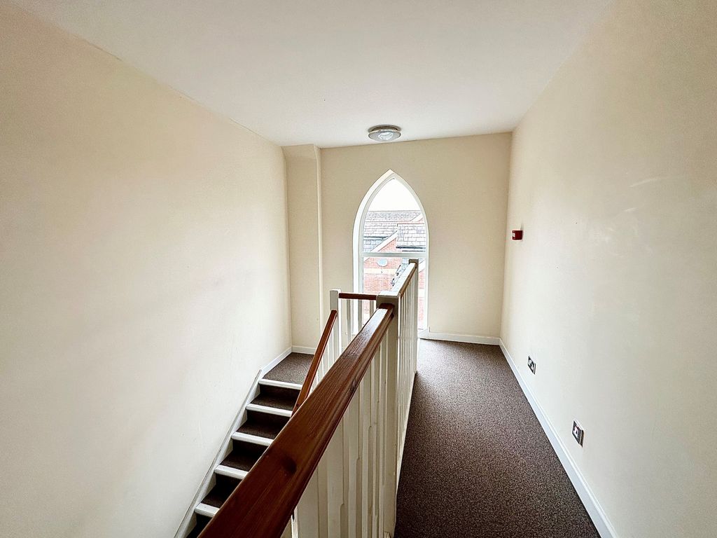 2 bed flat for sale in Tulketh Avenue, Ashton-On-Ribble, Preston PR2, £130,000