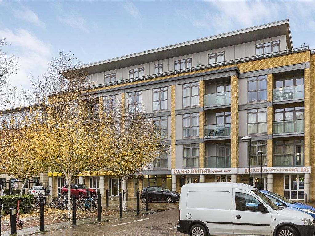 1 bed flat for sale in Homerton Street, Cambridge CB2, £299,000