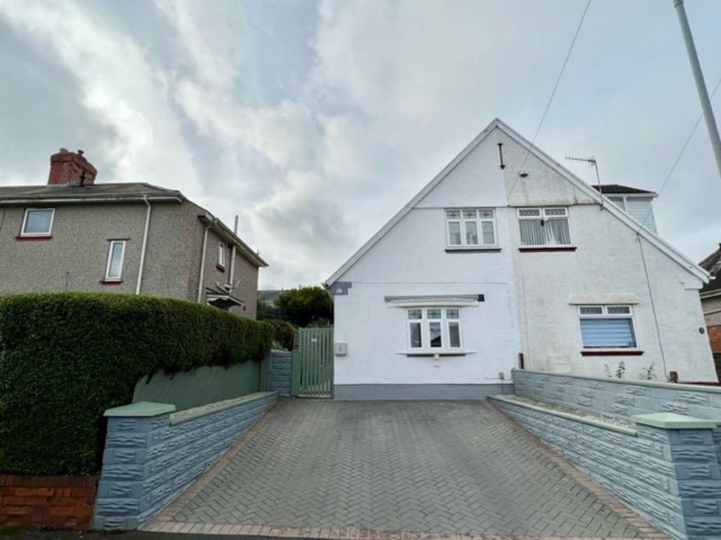 2 bed semi-detached house for sale in Gwynfor Road, Cockett, Swansea SA2, £149,500