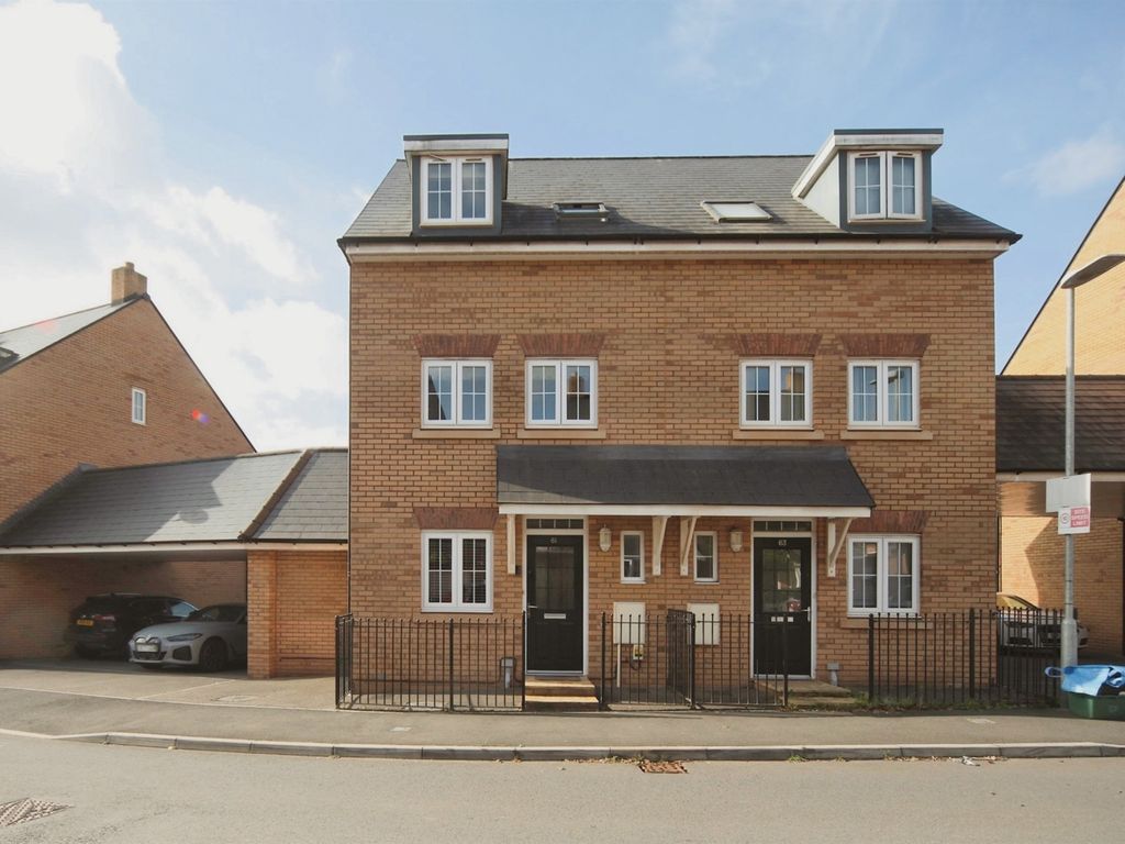 3 bed semi-detached house for sale in Batt Drive, Cheddon Fitzpaine, Taunton TA2, £290,000