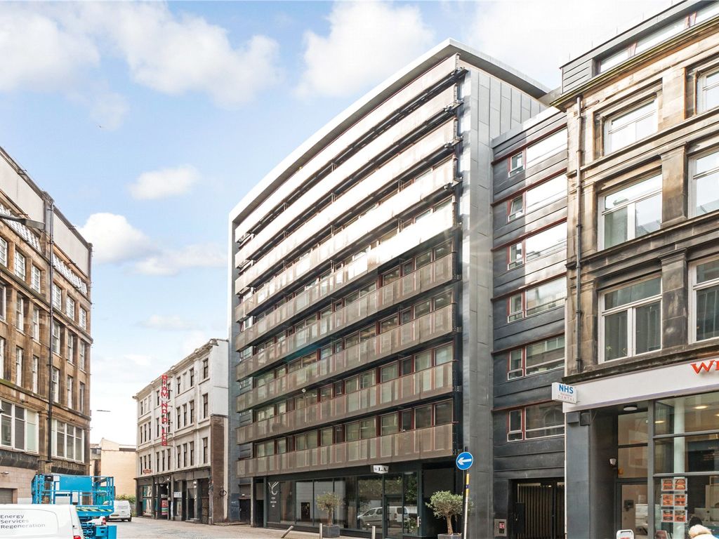 2 bed flat for sale in Mitchell Street, Glasgow G1, £200,000