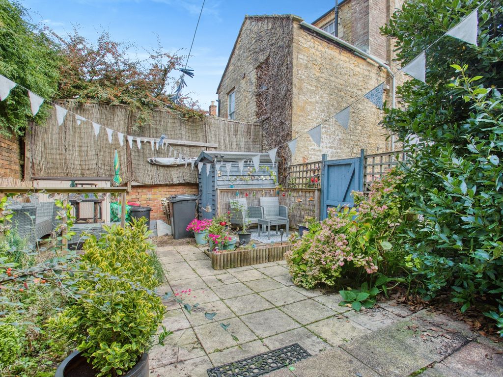 1 bed terraced house for sale in 4B Market Street, Crewkerne TA18, £160,000