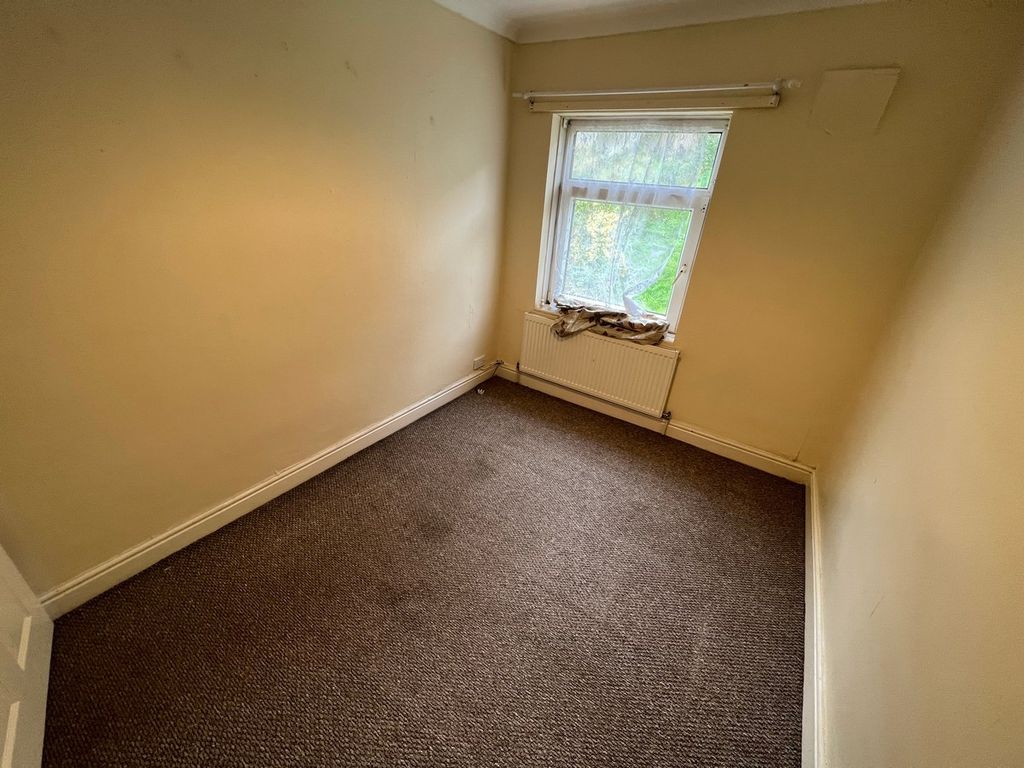 3 bed end terrace house for sale in Mountain View Tonypandy -, Tonypandy CF40, £119,950