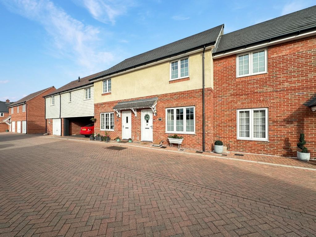 2 bed terraced house for sale in Seafarer Mews, Rowhedge, Colchester CO5, £270,000