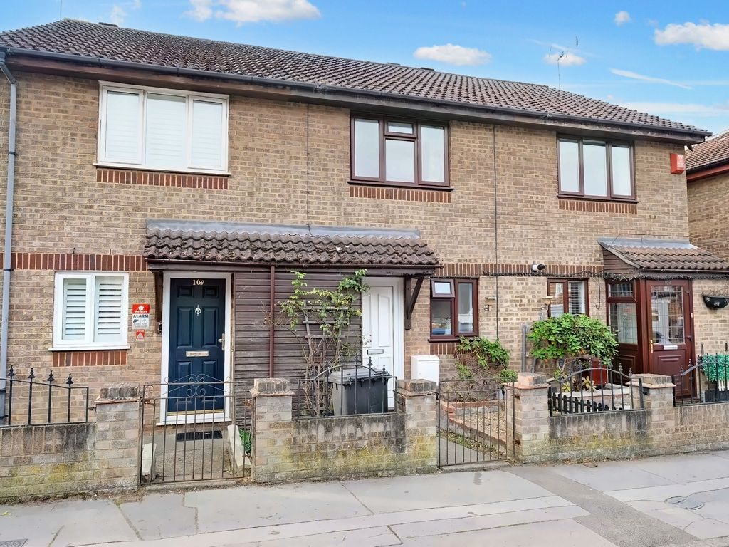 2 bed terraced house for sale in Sandway Road, St. Mary Cray, Orpington BR5, £335,000