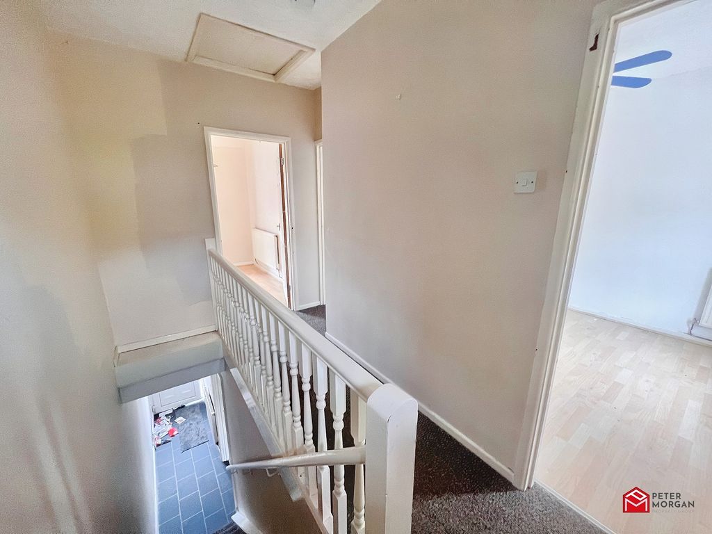 3 bed end terrace house for sale in Blaencaerau Road, Maesteg, Bridgend. CF34, £90,000