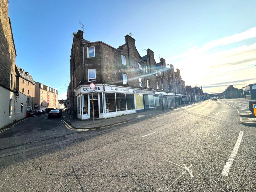2 bed flat for sale in May Court, Inverness IV3, £88,000