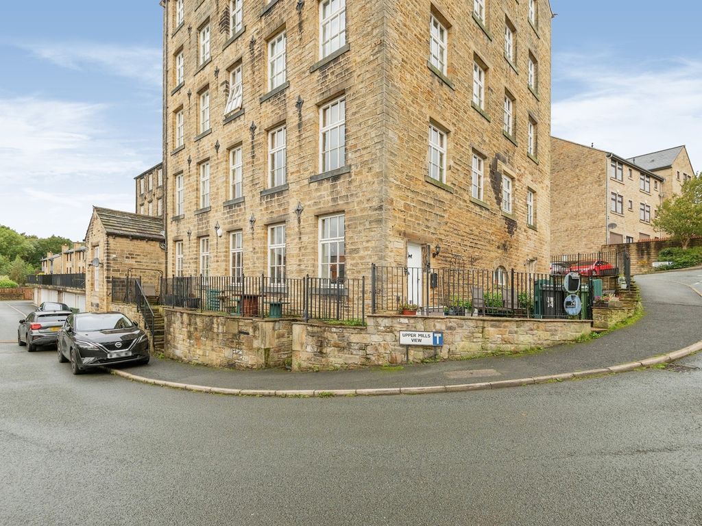 2 bed flat for sale in Sunny Bank Road, Meltham, Holmfirth HD9, £140,000