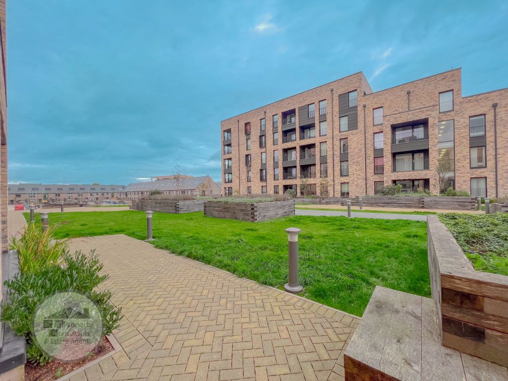 1 bed flat for sale in Ashgrove Road, Glasgow G40, £140,000