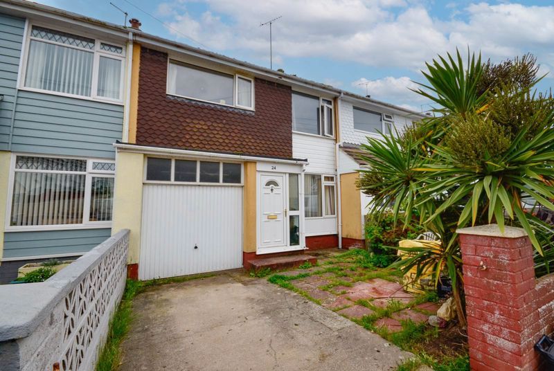 3 bed terraced house for sale in Eden Park, Brixham TQ5, £265,000