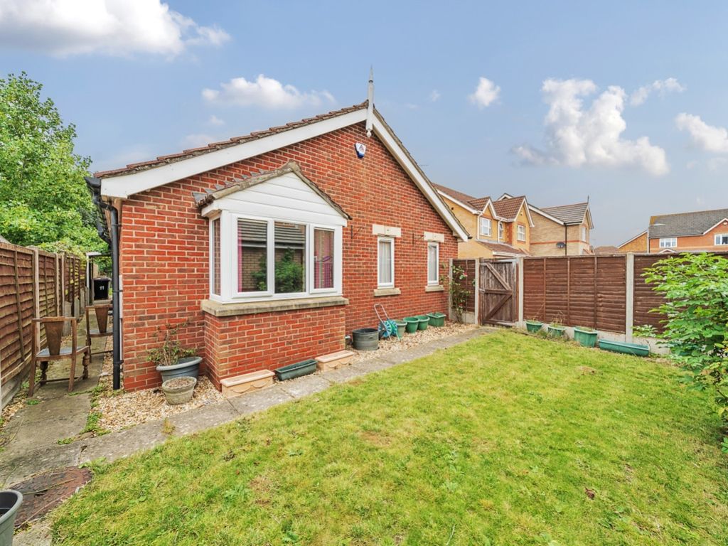 3 bed detached bungalow for sale in Mercia Close, Quarrington, Sleaford NG34, £224,500