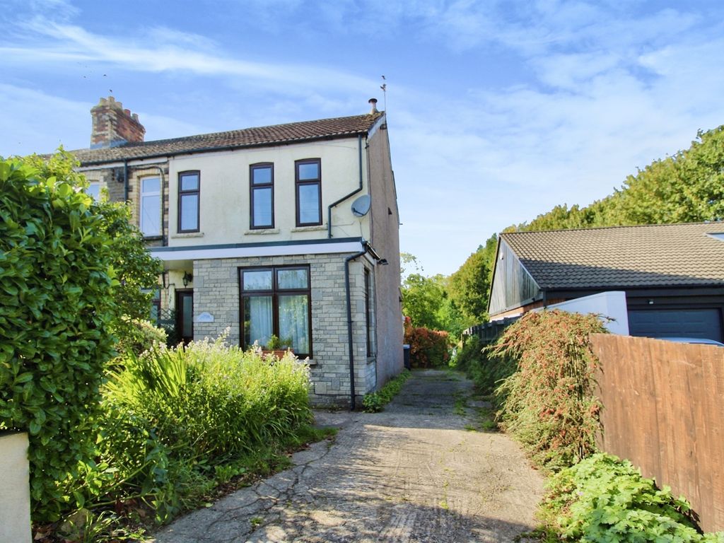 3 bed semi-detached house for sale in Ty