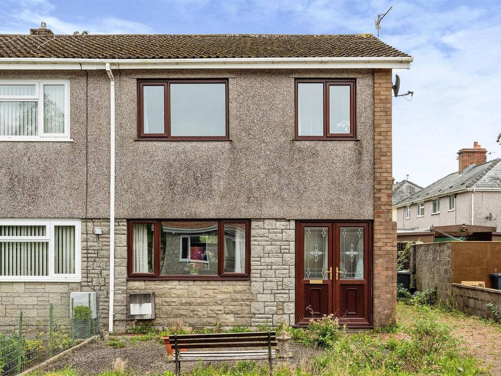 3 bed semi-detached house for sale in Graig Newydd, Godrergraig, Swansea SA9, £150,000