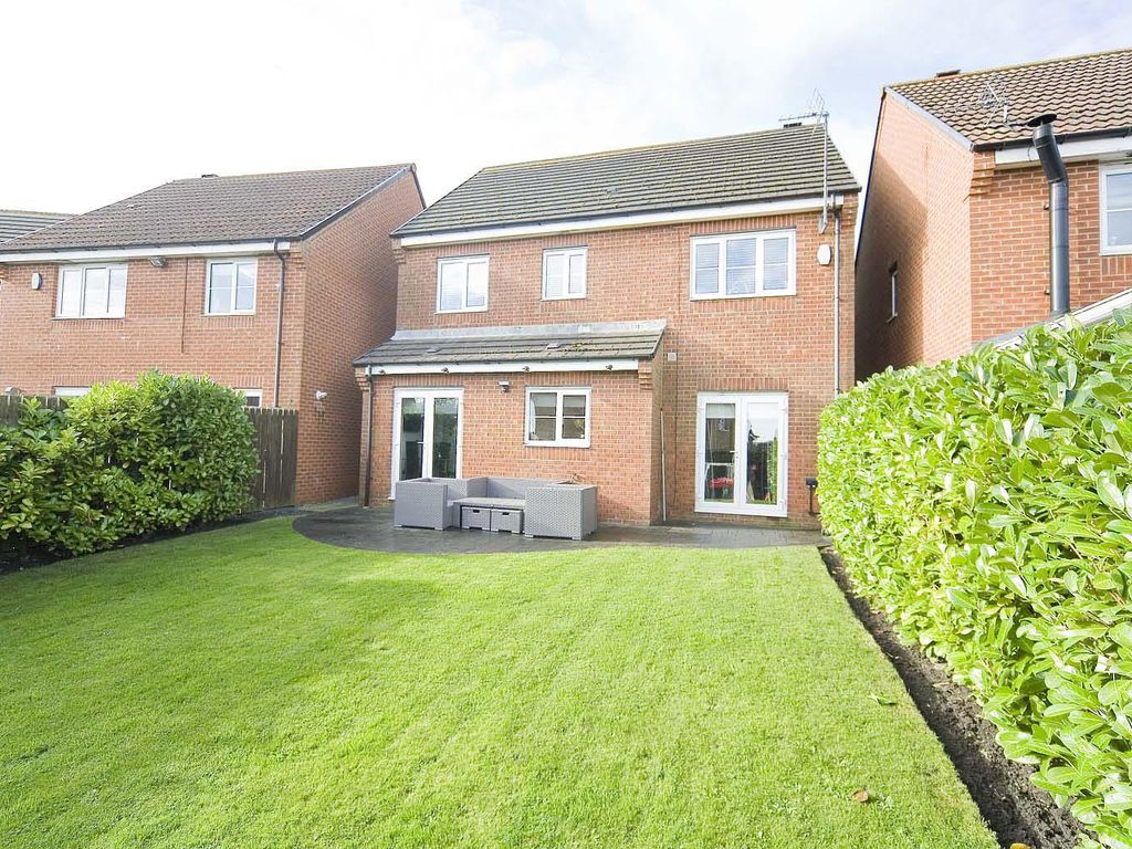 4 bed property for sale in Brackenridge, Shotton Colliery, Durham DH6, £204,999