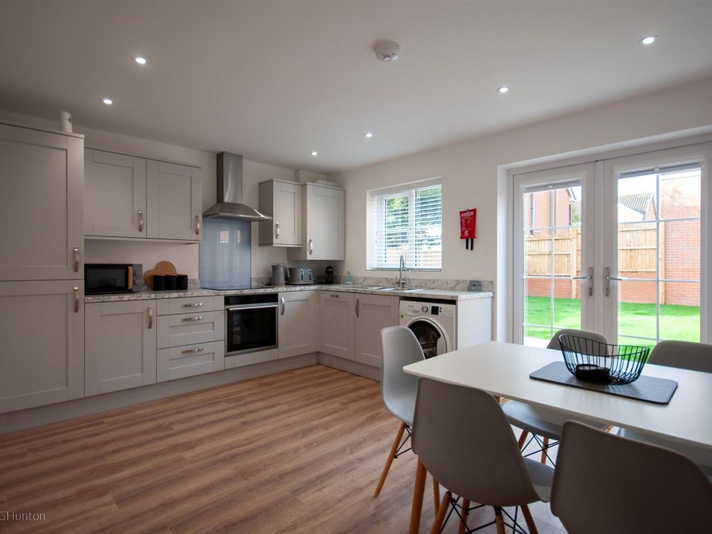 3 bed semi-detached house for sale in Allerston Croft, Bridlington YO16, £210,000