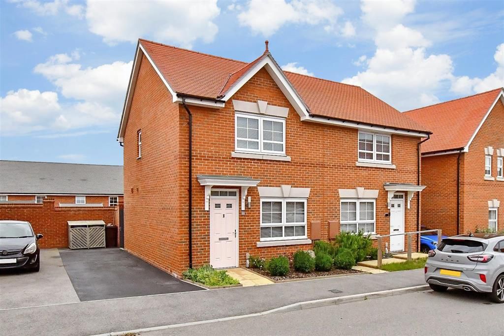 2 bed semi-detached house for sale in Tettenhall Way, Faversham, Kent ME13, £325,000
