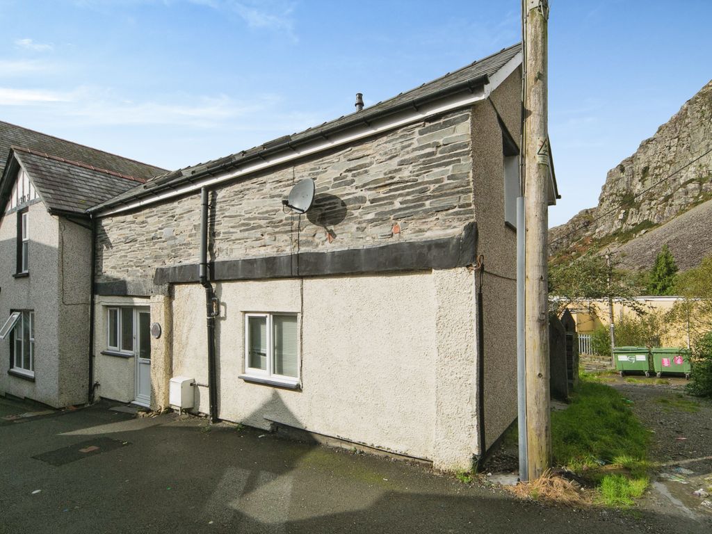 2 bed semi-detached house for sale in Y Brif Heol, Blaenau Ffestiniog LL41, £115,000
