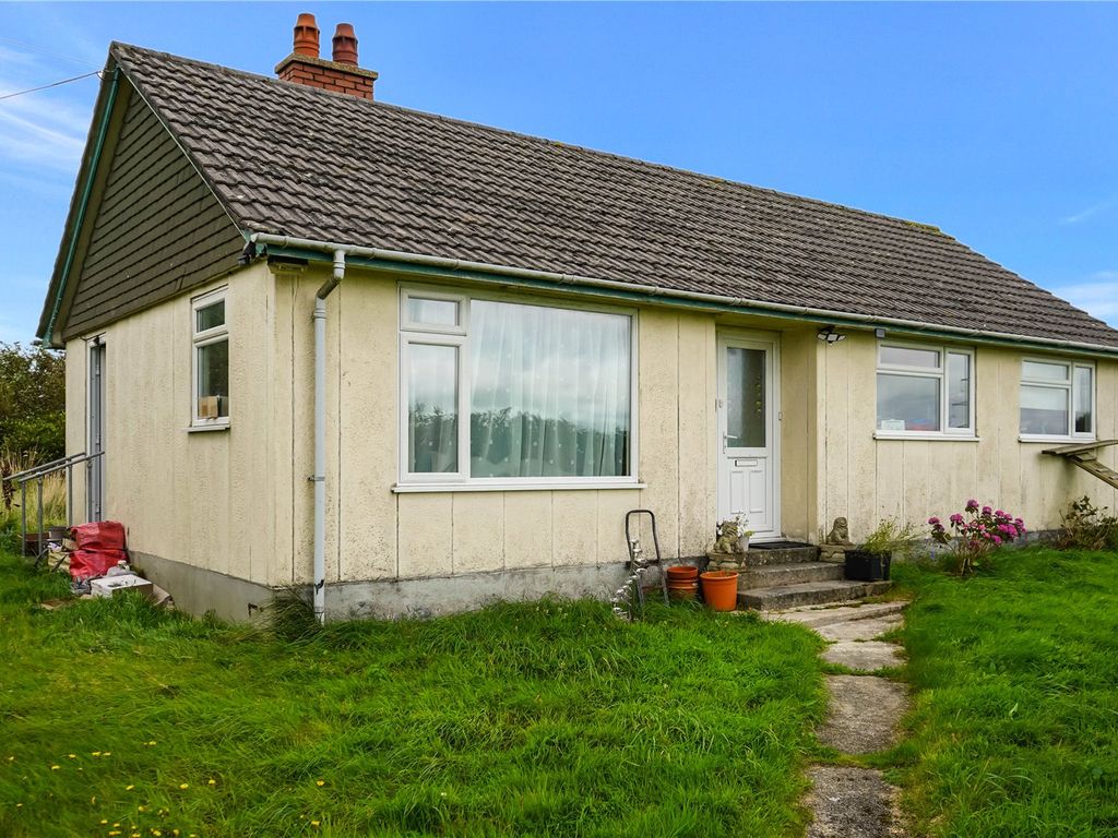 3 bed bungalow for sale in Camelford, Cornwall PL32, £167,500